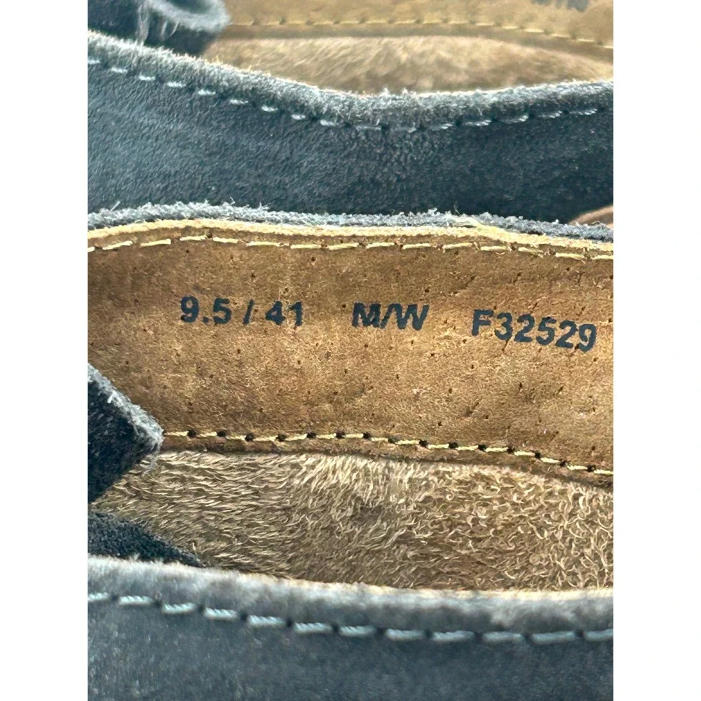 Born Handcrafted Grey Suede Leather Lace Up Chukka Ankle Boots Women Size 9.5‎